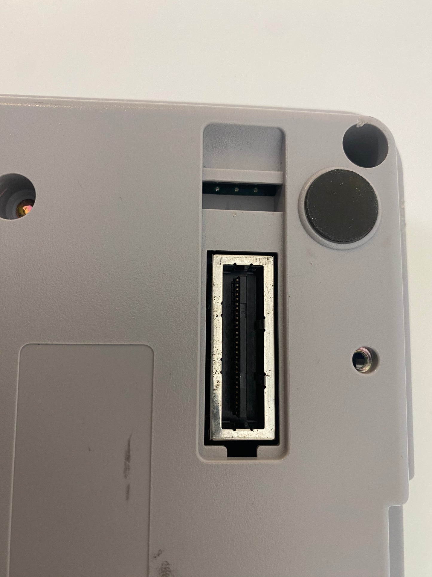 Super Nintento Konsole mit einem Controller *getestet*